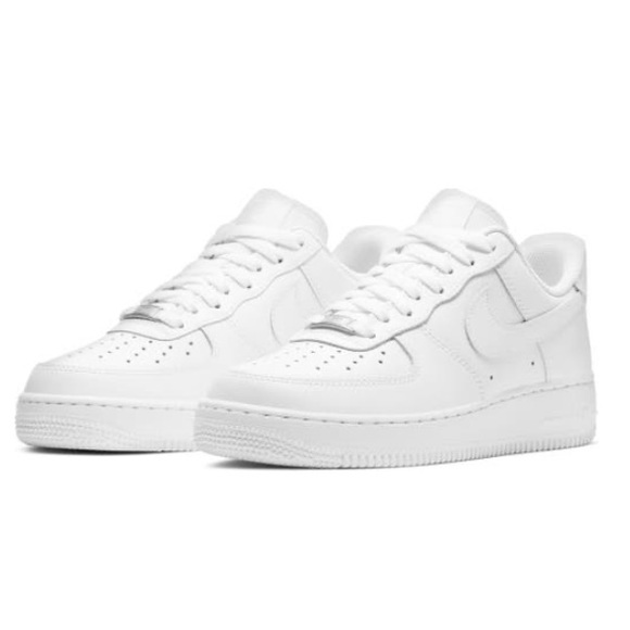 Nike Air Force 1 ‘07 Sneaker - Picture 1 of 16